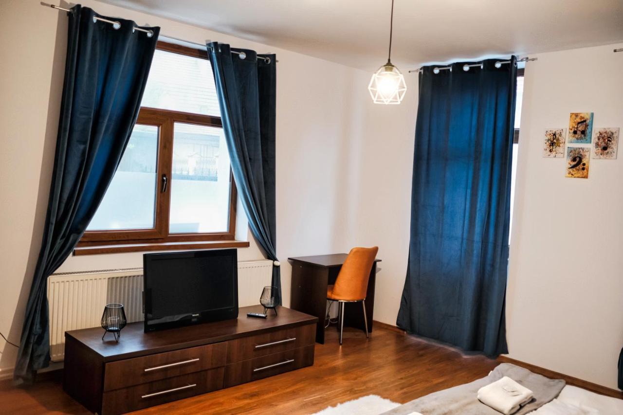 Londof Housing City Center Brasov 아파트 외부 사진
