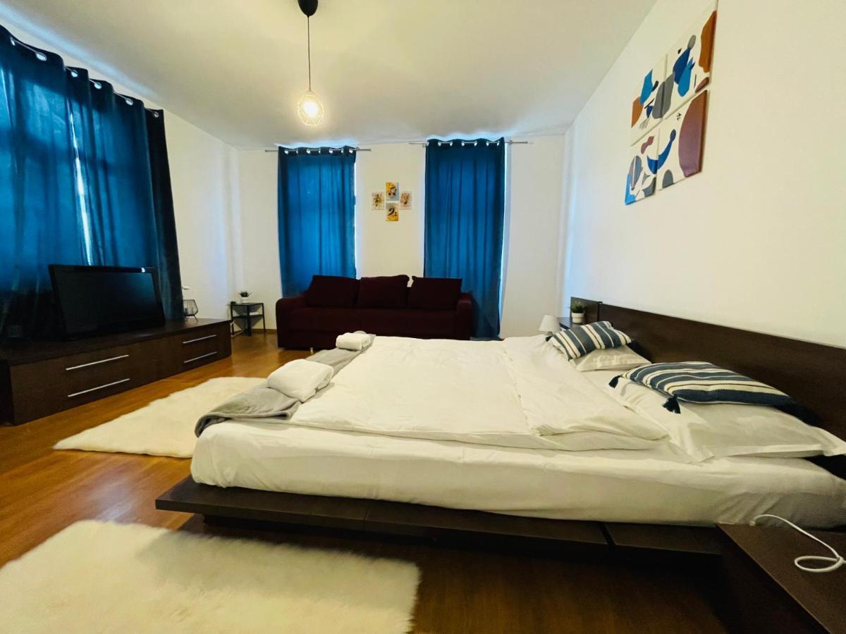 Londof Housing City Center Brasov 아파트 외부 사진